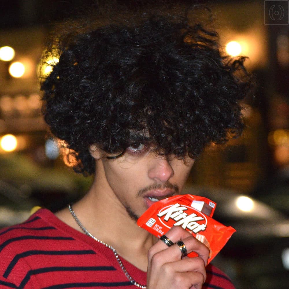 KIT KAT