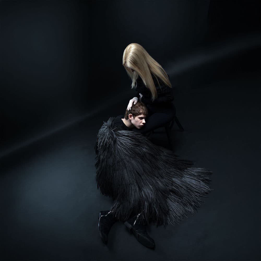 BLACKSWAN